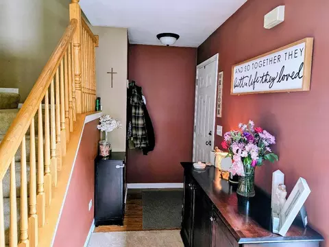 Entry Way - 25159 Faraday Rd, Manhattan, IL 60442 photo 1 of 3