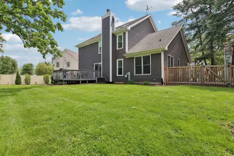 1034 Willoby Ln, Elgin, IL 60120 photo 36