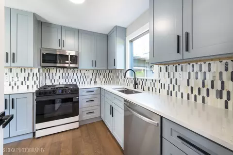 224 Park Ave, Cary, IL 60013 photo 9