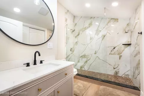 224 Park Ave, Cary, IL 60013 photo 23
