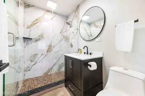 224 Park Ave, Cary, IL 60013 photo 17