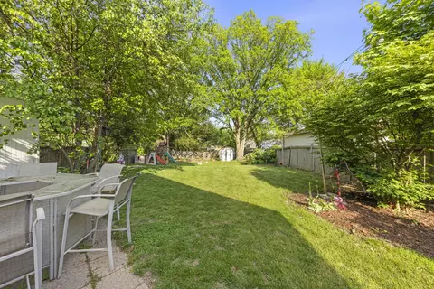 1028 5th St, Aurora, IL 60505 photo 21