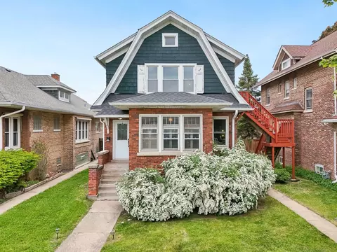 616 Circle Ave, Forest Park, IL 60130