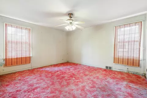 Bedroom - 1571 W 100th Pl, Chicago, IL 60643 photo 3 of 3