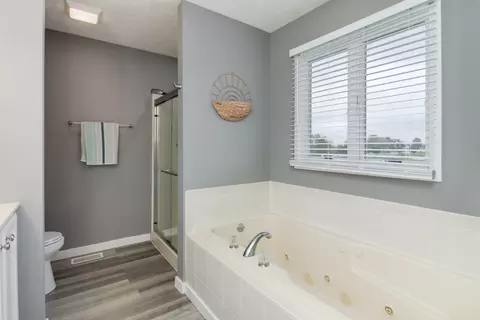 Bath - 2738 Wharton Way, Normal, IL 61761 photo 3 of 4