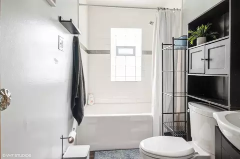 Bath - 430 S Tanner Ave, Kankakee, IL 60901 photo 1 of 1