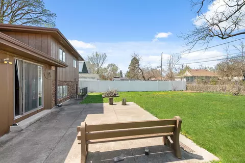 91 Mckinley Ave, Steger, IL 60475 photo 24