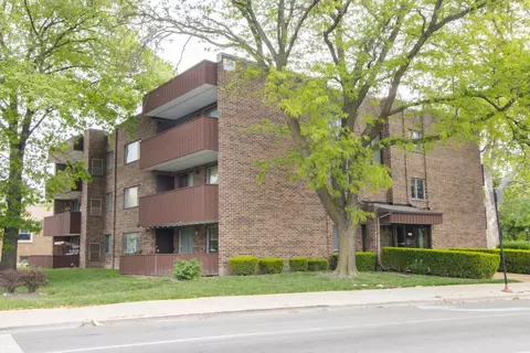 3150 W Bryn Mawr Ave #301, Chicago, IL 60659