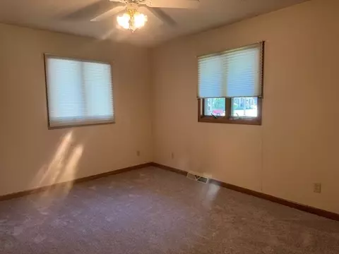 Bedroom - 2503 5th St, Peru, IL 61354 photo 1 of 1