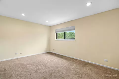 1610 Chippewa Trl, Wheeling, IL 60090 photo 14