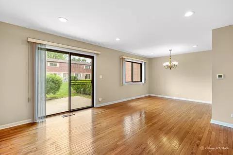 1610 Chippewa Trl, Wheeling, IL 60090 photo 6