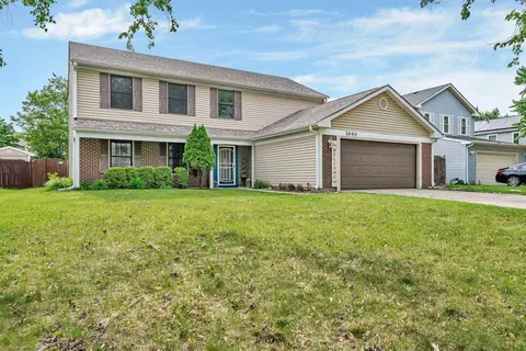 1040 Churchill Dr, Bolingbrook, IL 60440