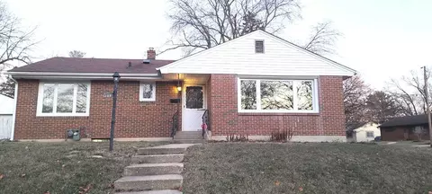 205 Fairview Blvd, Rockford, IL 61107