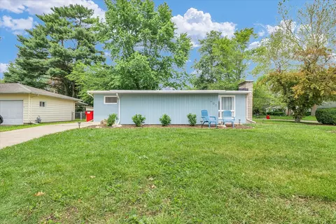 Exterior - 1602 Normandy Dr, Champaign, IL 61821 photo 3 of 9