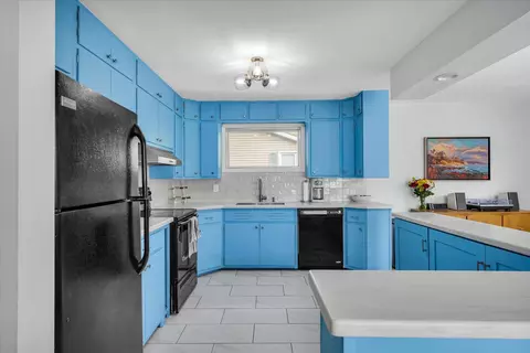 Kitchen - 1602 Normandy Dr, Champaign, IL 61821 photo 6 of 6