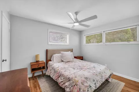 Bedroom - 1602 Normandy Dr, Champaign, IL 61821 photo 3 of 5