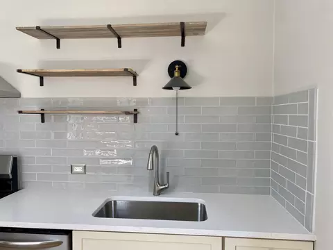 Kitchen - 806 Forest Ave #3, Evanston, IL 60202 photo 1 of 3