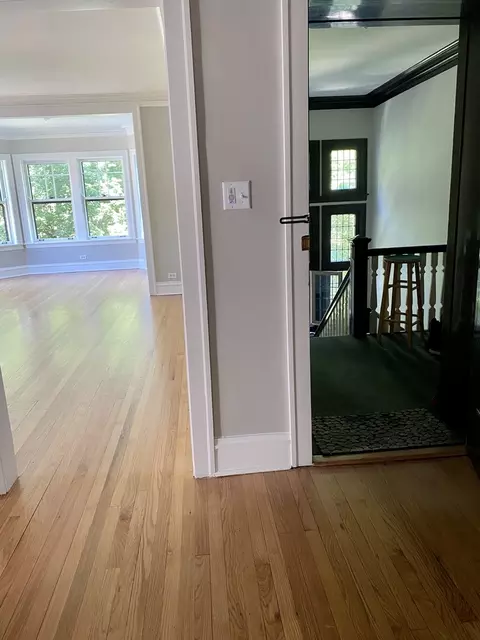 Entry Way - 806 Forest Ave #3, Evanston, IL 60202 photo 1 of 1
