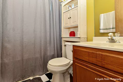 140 Shadowbrook Dr, Capron, IL 61012 photo 20