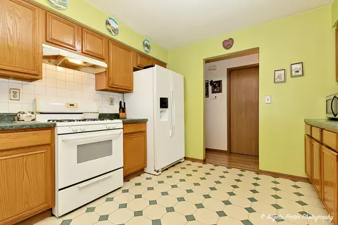 140 Shadowbrook Dr, Capron, IL 61012 photo 14