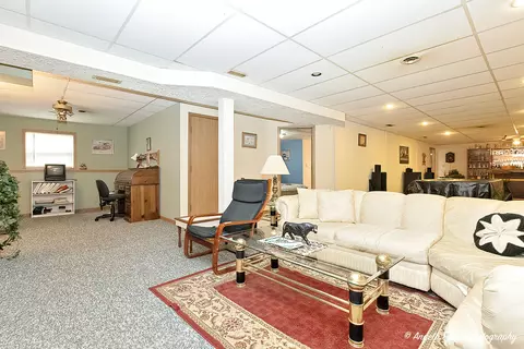 140 Shadowbrook Dr, Capron, IL 61012 photo 23