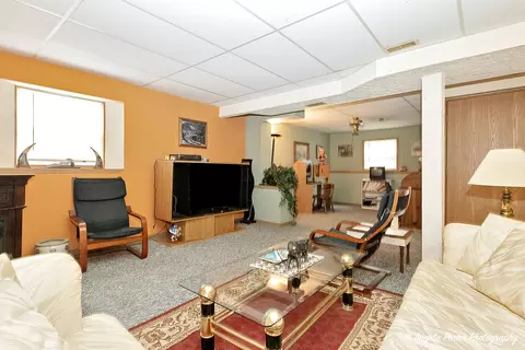 140 Shadowbrook Dr, Capron, IL 61012 photo 25