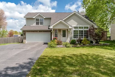 6518 Palo Verde Dr, Rockford, IL 61114