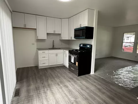 Kitchen - 217 Davis Ln, Bolingbrook, IL 60440 photo 2 of 2