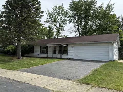 Exterior - 217 Davis Ln, Bolingbrook, IL 60440 photo 2 of 8