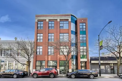 4440 N Kedzie Ave #401, Chicago, IL 60625