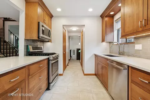 1809 Grant St, Evanston, IL 60201 photo 7