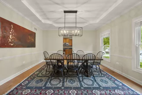 203 E Lincoln Ave, Wheaton, IL 60187 photo 5