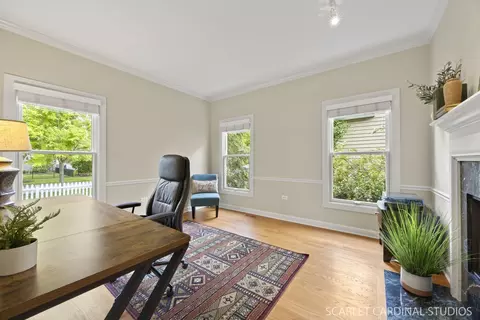 203 E Lincoln Ave, Wheaton, IL 60187 photo 4