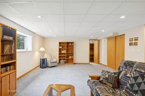 Other - 2223 Barrett Dr, Algonquin, IL 60102 photo 8 of 9