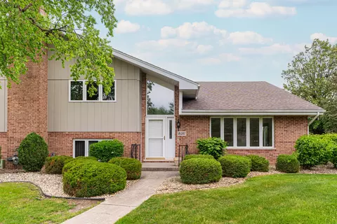 18207 Ohio Ct, Orland Park, IL 60467