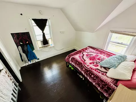 Bedroom - 558 Franklin Blvd, Elgin, IL 60120 photo 1 of 4