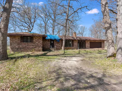 4528 1369th Rd, Earlville, IL 60518