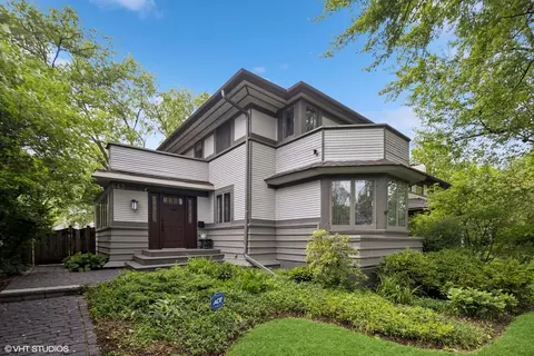 643 Fair Oaks Ave, Oak Park, IL 60302
