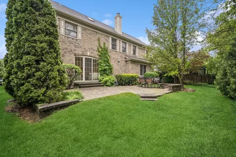 3880 Linneman St, Glenview, IL 60025 photo 30