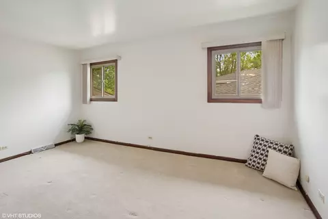 Bedroom - 542 S Cherry St, Itasca, IL 60143 photo 6 of 9