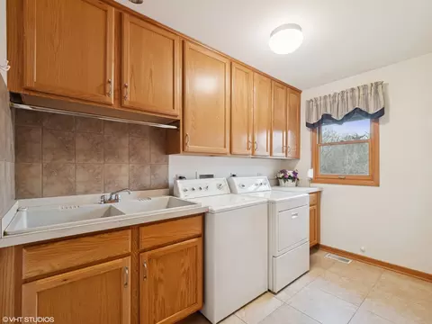 Other - 542 S Cherry St, Itasca, IL 60143 photo 2 of 4