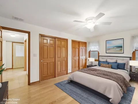 Bedroom - 542 S Cherry St, Itasca, IL 60143 photo 2 of 9