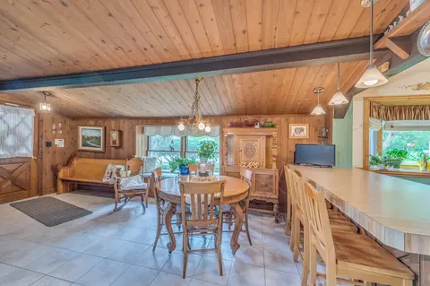 Dining - 365 S Elm St, Itasca, IL 60143 photo 5 of 5