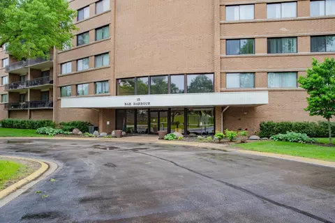 15 Bar Harbour Rd #5A, Schaumburg, IL 60193