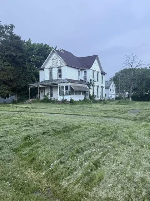 Undisclosed, Windsor, IL 61957