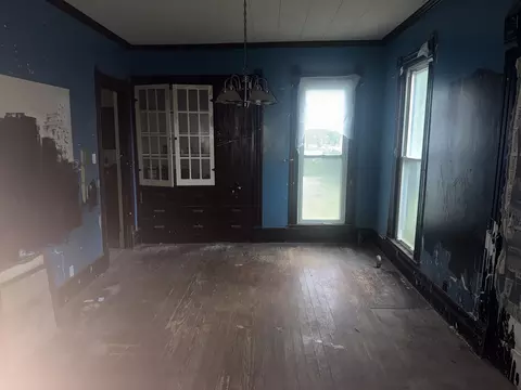 Undisclosed, Windsor, IL 61957 photo 3