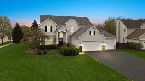 605 Acorn Ct, Antioch, IL 60002