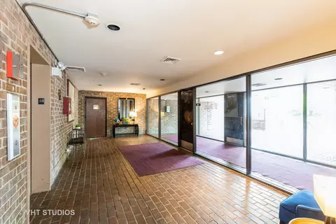 Entry Way - 5 E Carriageway Dr #209, Hazel Crest, IL 60429 photo 1 of 1