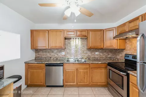 Kitchen - 5 E Carriageway Dr #209, Hazel Crest, IL 60429 photo 1 of 3