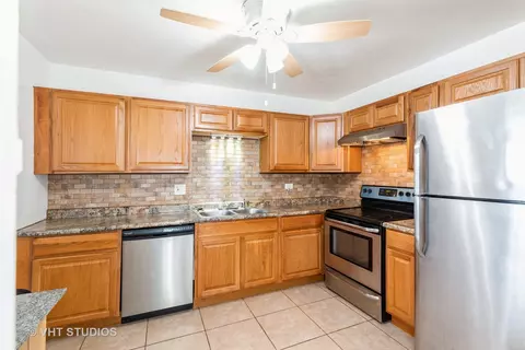 Kitchen - 5 E Carriageway Dr #209, Hazel Crest, IL 60429 photo 3 of 3